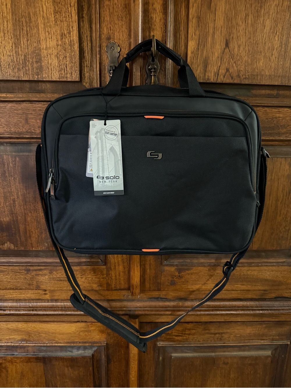 Solo Ace Slim Brief 15.6in Padded Nylon Laptop Messenger Bag Black/Orange